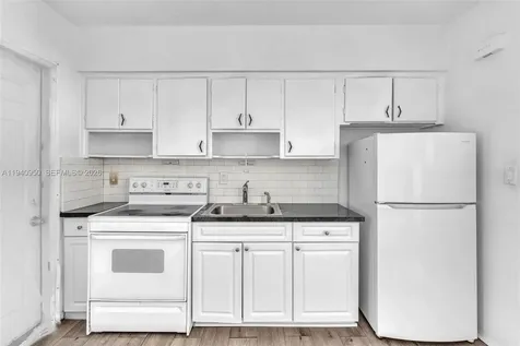 5800 NE 3rd Avenue Miami FL 33137