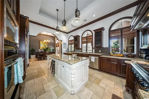 7538 SW 64th Street Miami FL 33143
