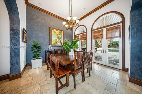 7538 SW 64th Street Miami FL 33143