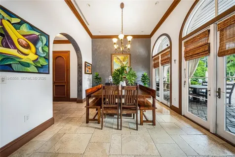 7538 SW 64th Street Miami FL 33143