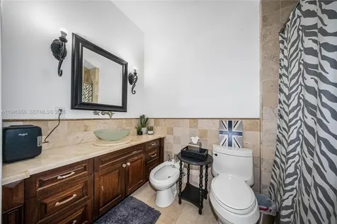 7538 SW 64th Street Miami FL 33143