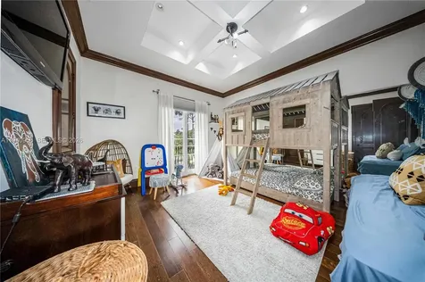 7538 SW 64th Street Miami FL 33143