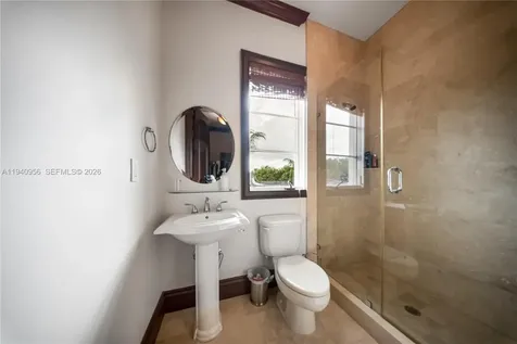 7538 SW 64th Street Miami FL 33143