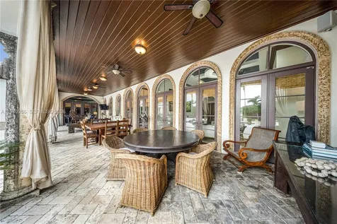 7538 SW 64th Street Miami FL 33143