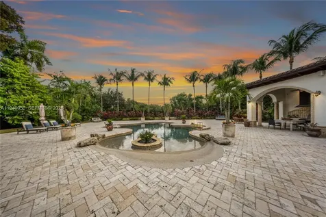 7538 SW 64th Street Miami FL 33143