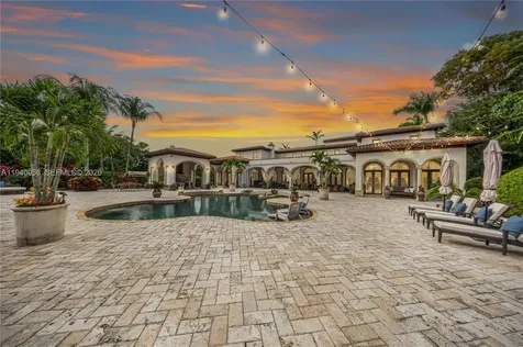 7538 SW 64th Street Miami FL 33143