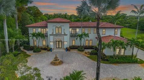7538 SW 64th Street Miami FL 33143