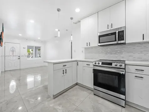 1230 NW 35th Street Miami FL 33142