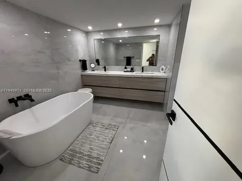 19707 Turnberry Way Aventura FL 33180