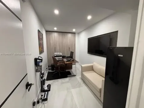 19707 Turnberry Way Aventura FL 33180