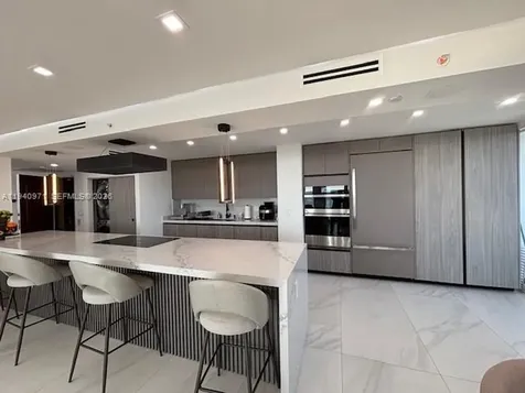 19707 Turnberry Way Aventura FL 33180