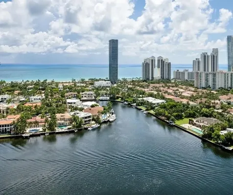 19707 Turnberry Way Aventura FL 33180