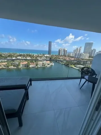 19707 Turnberry Way Aventura FL 33180