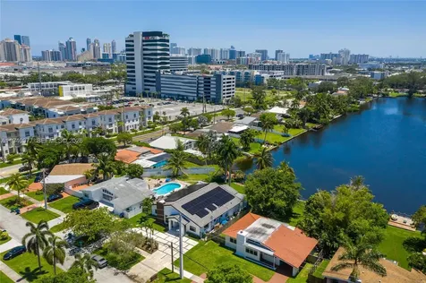 2560 NE 199th Street Miami FL 33180