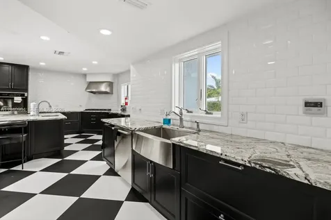 2611 S Indian River Drive Fort Pierce FL 34950