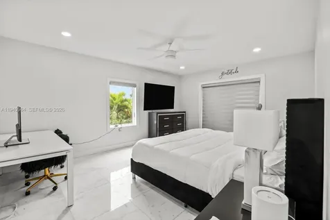 2611 S Indian River Drive Fort Pierce FL 34950