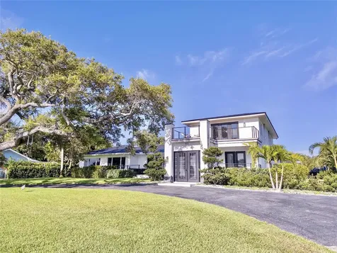 2611 S Indian River Drive Fort Pierce FL 34950