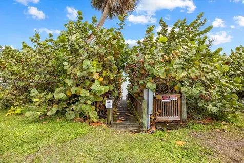 2611 S Indian River Drive Fort Pierce FL 34950