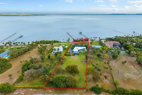2611 S Indian River Drive Fort Pierce FL 34950