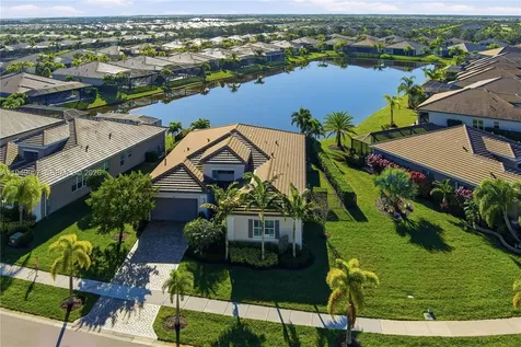 11698 SW Coronado Springs Drive Port St. Lucie FL 34987
