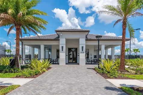 11698 SW Coronado Springs Drive Port St. Lucie FL 34987