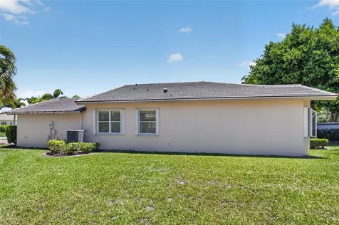 8418 Marsala Way Boynton Beach FL 33472