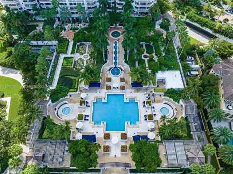 2000 Island Boulevard Aventura FL 33160