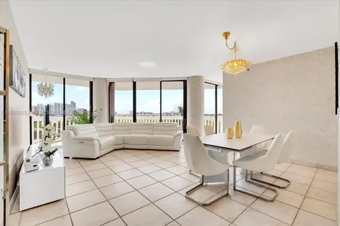 2000 Island Boulevard Aventura FL 33160