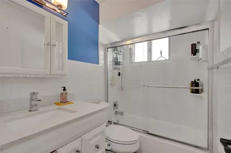 1441 NW 10th Dania Beach FL 33004