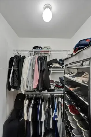 1441 NW 10th Dania Beach FL 33004