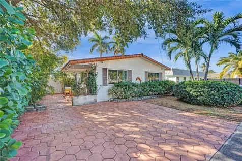 1441 NW 10th Dania Beach FL 33004