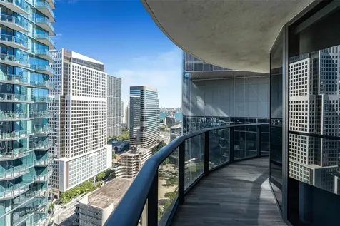 801 S Miami Avenue Miami FL 33130