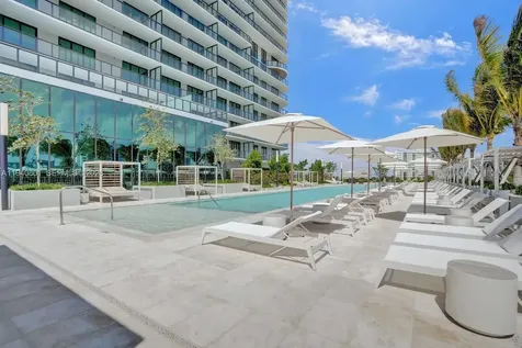 580 72nd Miami Beach FL 33141