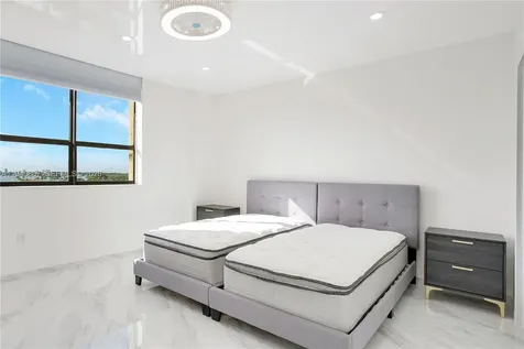 10185 Collins Avenue Bal Harbour FL 33154