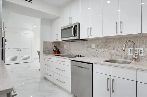 10185 Collins Avenue Bal Harbour FL 33154