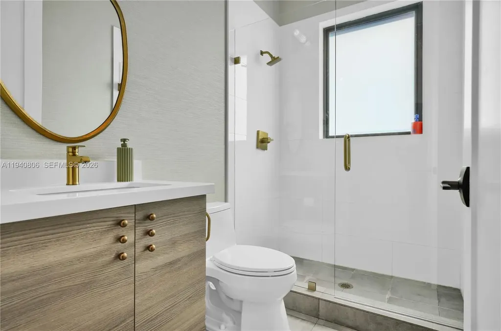 5635 Brookfield Circle W Fort Lauderdale FL 33312