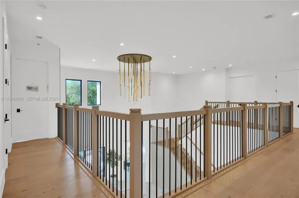 5635 Brookfield Circle W Fort Lauderdale FL 33312