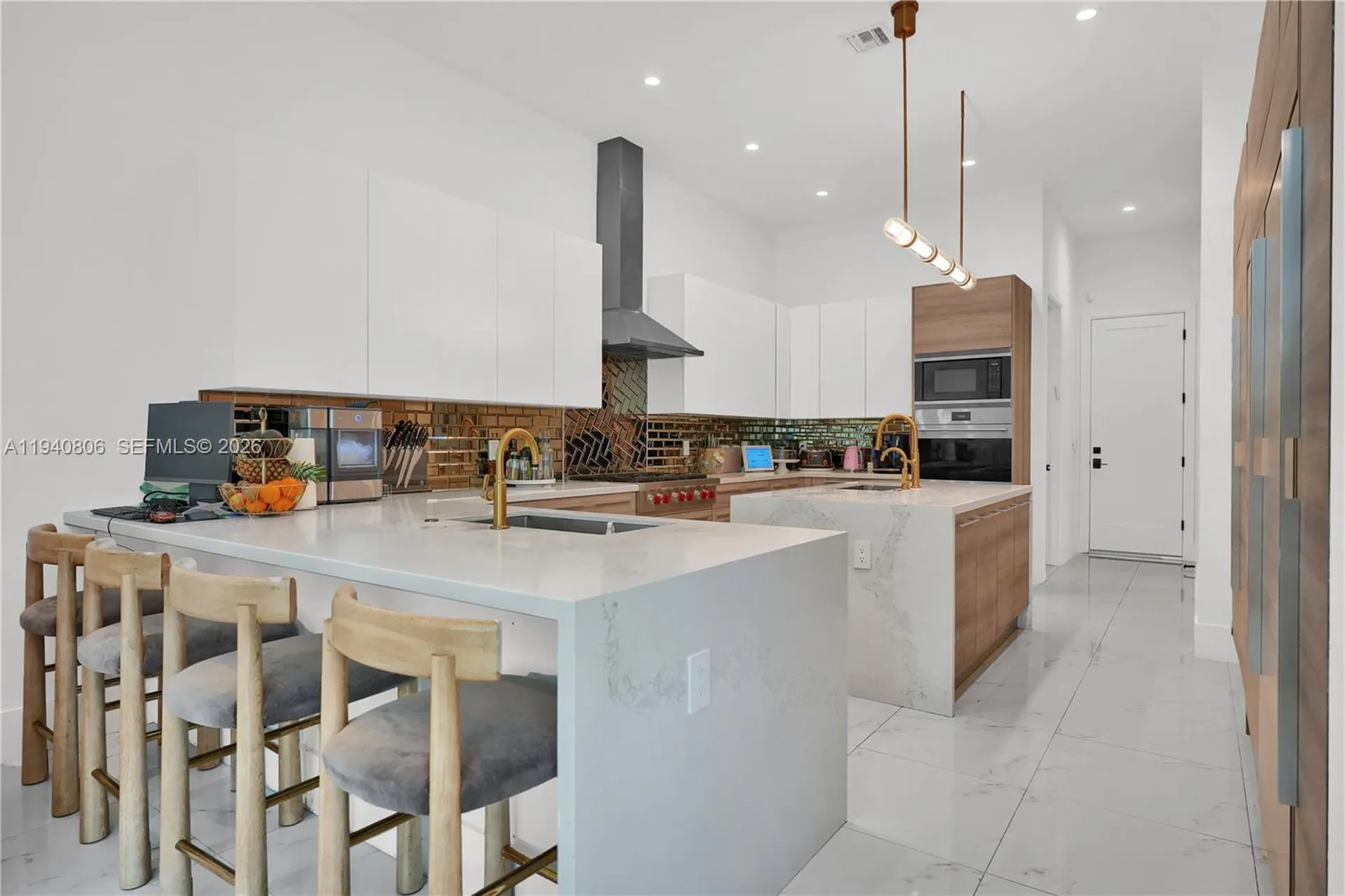 5635 Brookfield Circle W Fort Lauderdale FL 33312