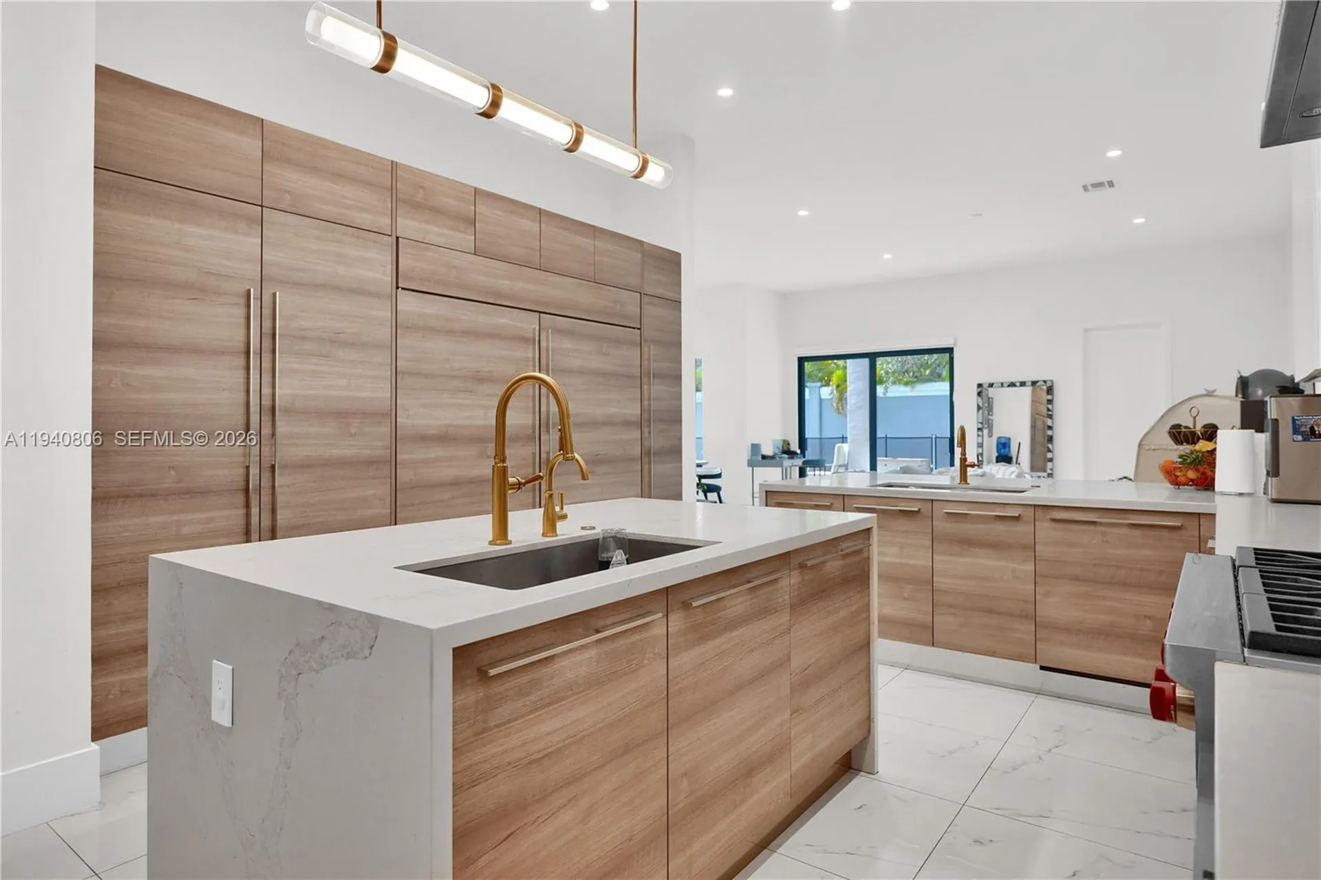 5635 Brookfield Circle W Fort Lauderdale FL 33312