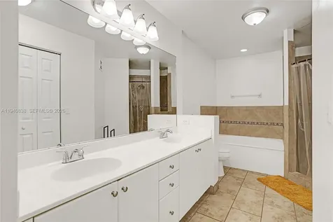 2238 SE 26th Lane Homestead FL 33035