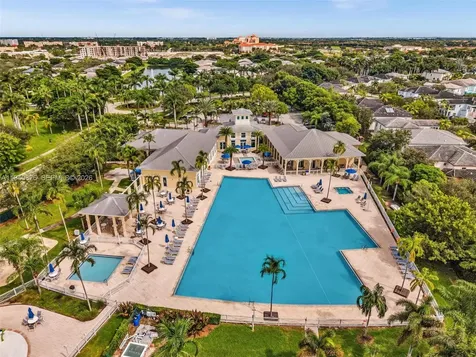 625 SE 30th Terrace Homestead FL 33033