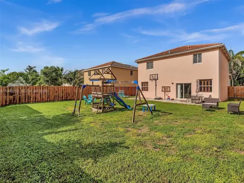 625 SE 30th Terrace Homestead FL 33033