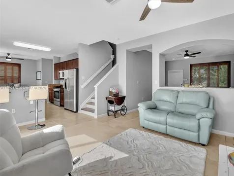 625 SE 30th Terrace Homestead FL 33033