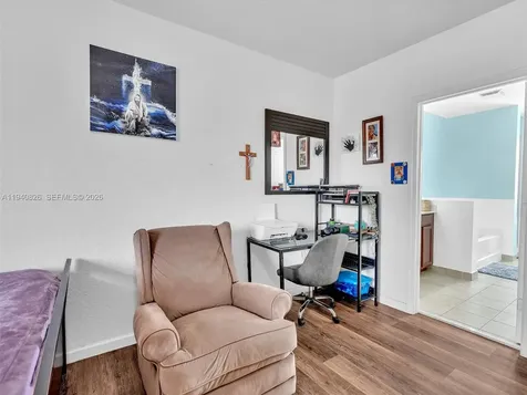 625 SE 30th Terrace Homestead FL 33033