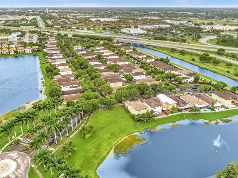 625 SE 30th Terrace Homestead FL 33033