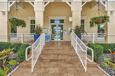 625 SE 30th Terrace Homestead FL 33033