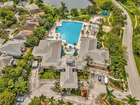625 SE 30th Terrace Homestead FL 33033