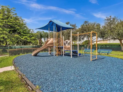 625 SE 30th Terrace Homestead FL 33033