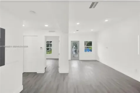 1831 NW 67th Street Miami FL 33147
