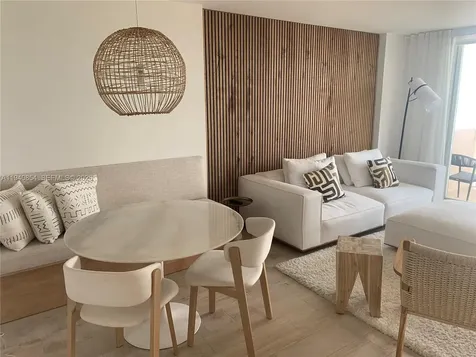 345 Ocean Drive Miami Beach FL 33139